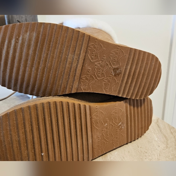 Emu Ridge Lace Up Suede Boots with Wool Blend Lining - Picture 13 of 15